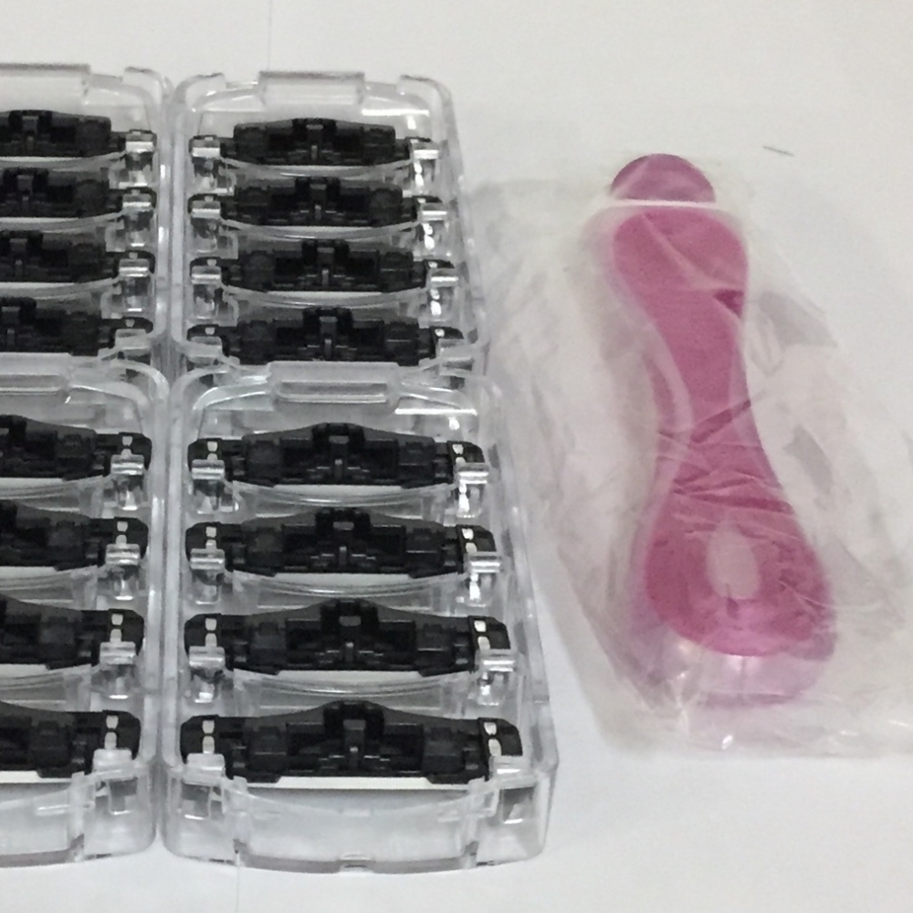 20 4 Blade Razors With Handle (Dollar Shave Club)